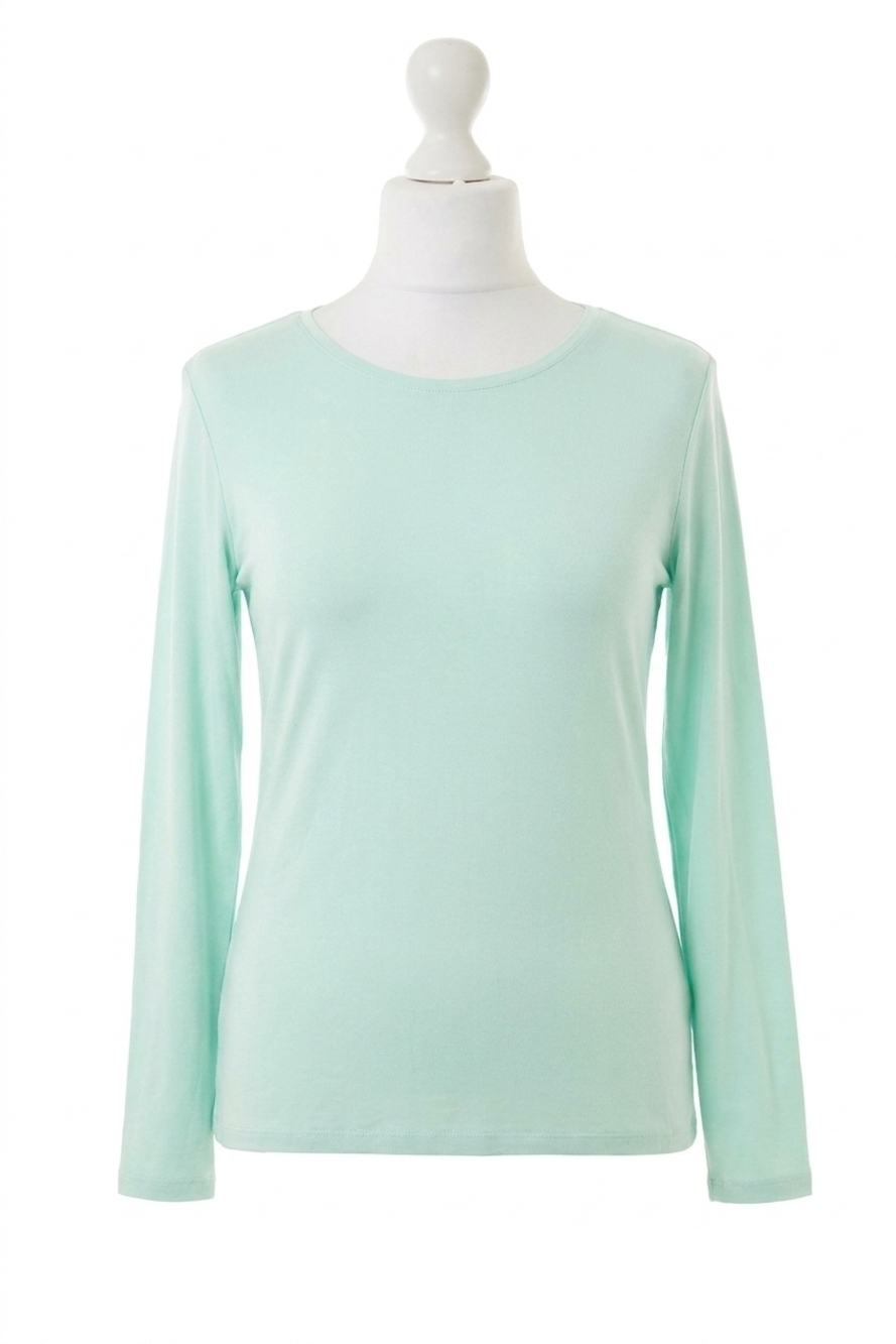 NEW FRENCH KYSS scoop top in mist